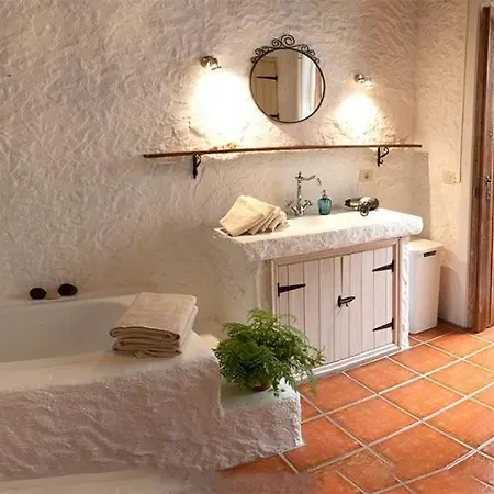 Sansofi فندق مبيت وإفطار سان ميغيل ذي أبونا