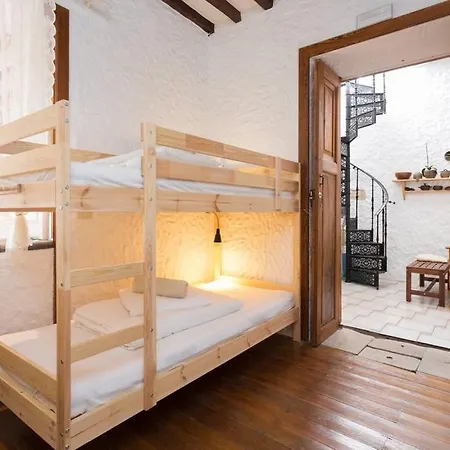 فندق مبيت وإفطار Sansofi